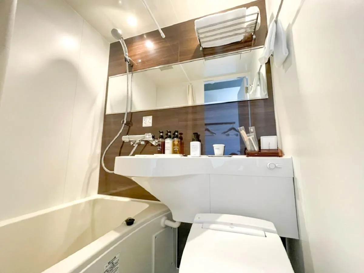 Hotel Livemax Budget Nagoya Shinkansen-Guchi 3*,  日本